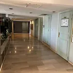 아파트 En Bord De Avec Piscine *